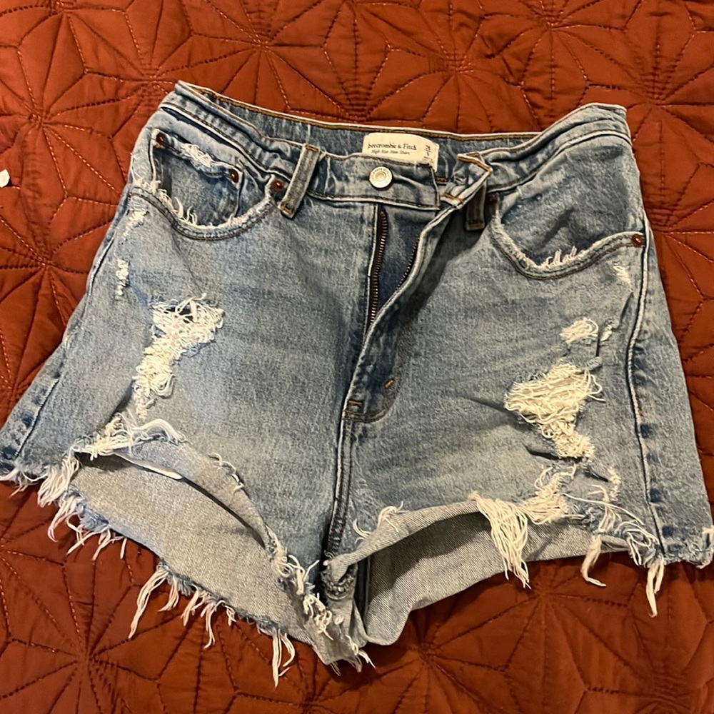 Abercrombie and fitch curve love high rise mom shorts